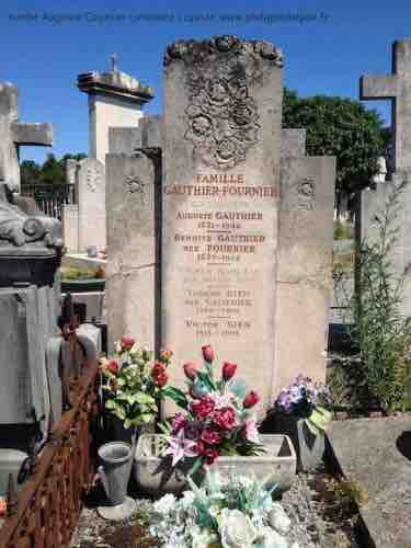 Tombe Auguste Gauthier cimetiere Loyasse www.philippedelyon.fr