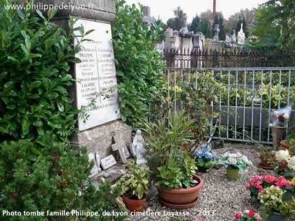 tombe famille maitre Philippe, de Lyon cimetière Loyasse Lyon